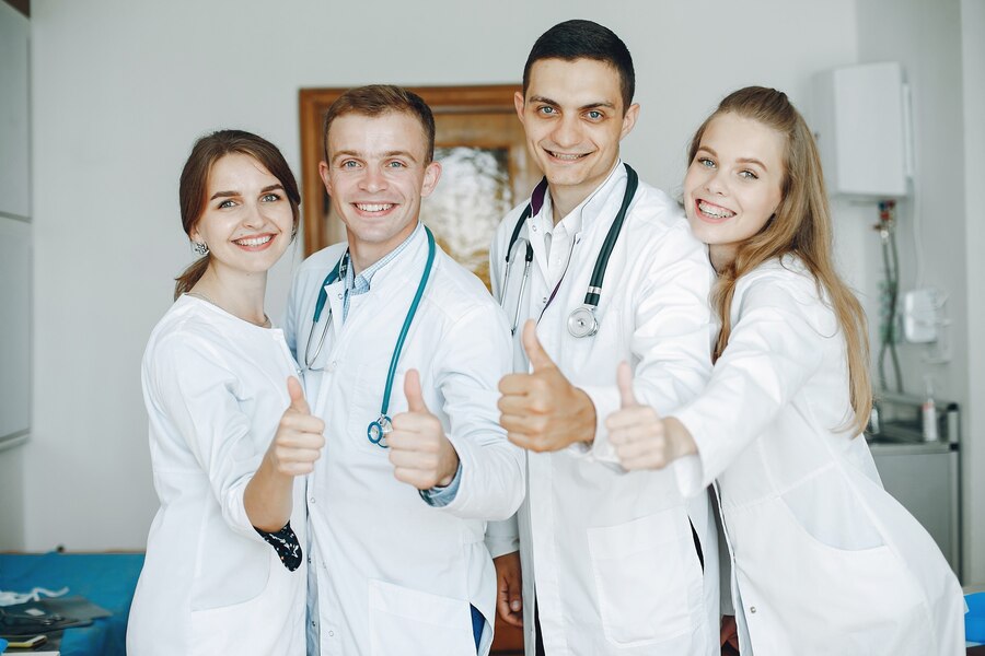 Professional Excellence in Healthcare : Qualities that Define an Exceptional Doctor